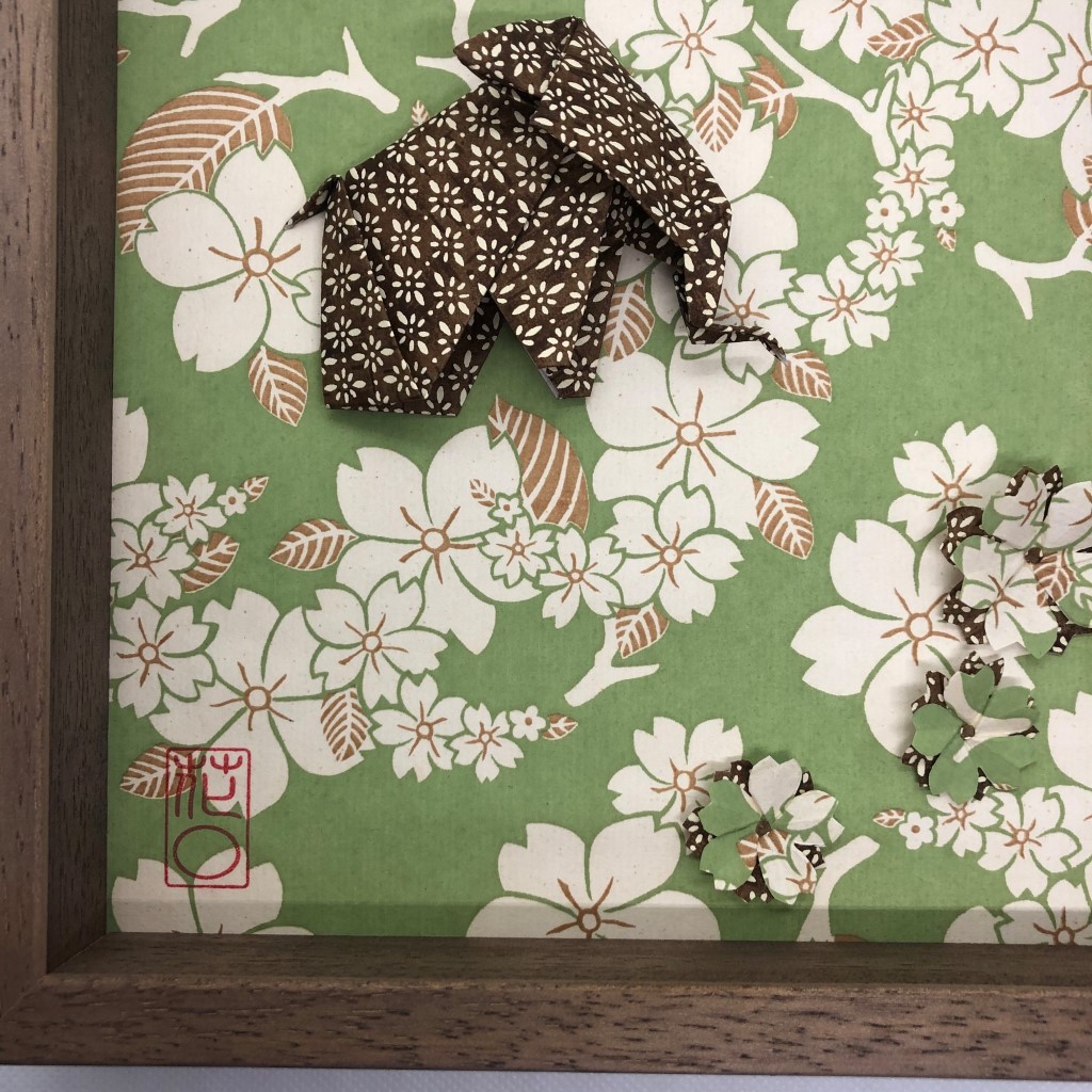 Cadre en bois Éléphant origami Vert