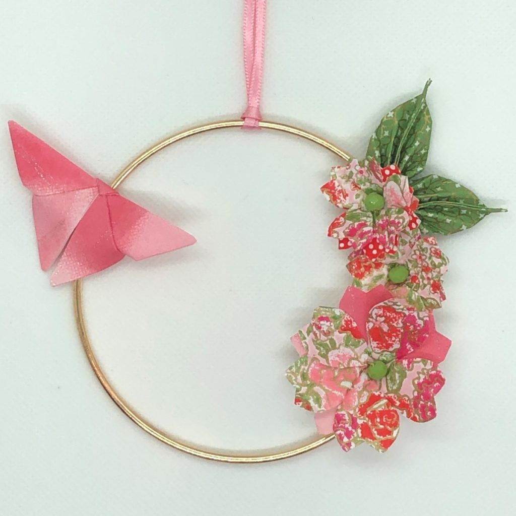 Couronne Izu avec fleurs en origami – Liberty rose