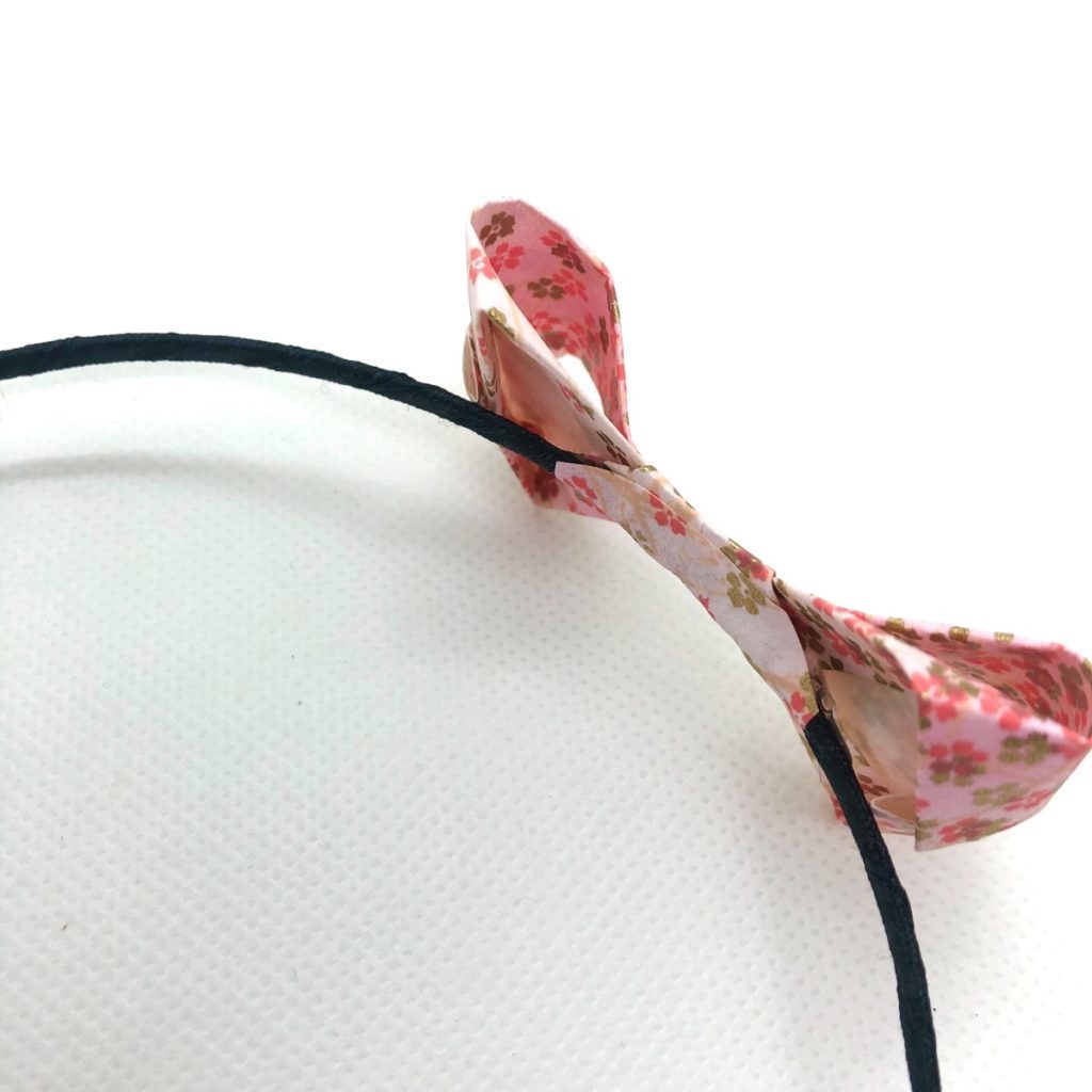 Serre-tête avec nœud en origami fleurs