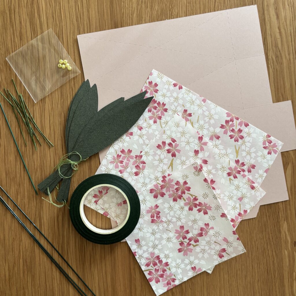KIT Créatif Vase et son bouquet de lys – Rose & Opaline