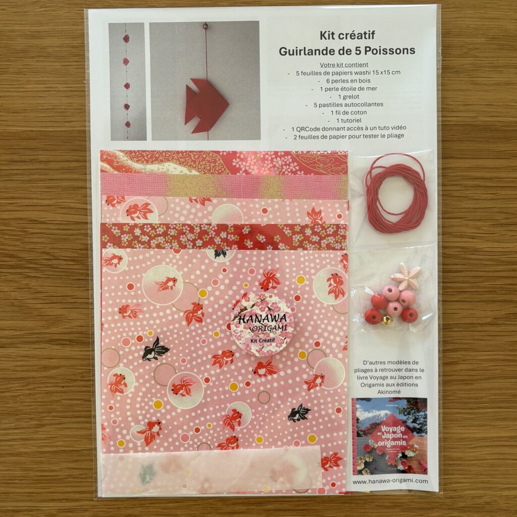 KIT Créatif Guirlande de poissons en origami – Rose & Rouge
